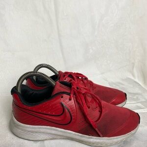 Nike Star Runner Boys US 5.5Y Red Black White Sneakers AQ3542-600